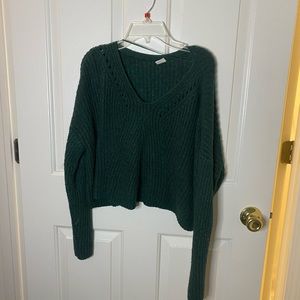 Cropped Dark Green Sweater with V Neck